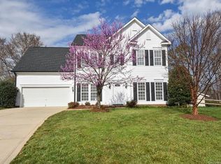 105 Knob Hill Ct, Fort Mill, SC 29715