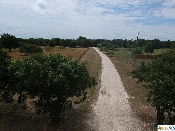 3rd image of 1600 County Road 274