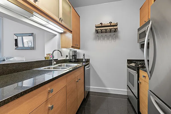 Rented by Compass | media 3