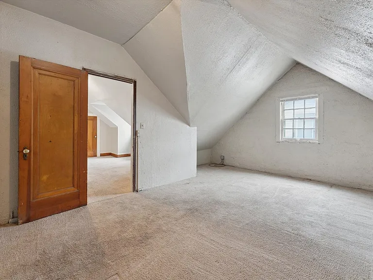 13108 Cedar Rd Cleveland Heights Oh 44118 — Photo 40