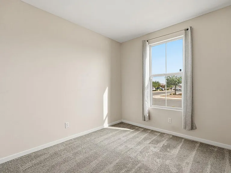 641 S Davidson Ln — Photo 30