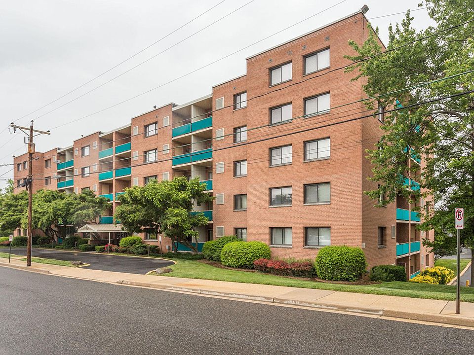 1st image of 1931 N Cleveland St APT 310