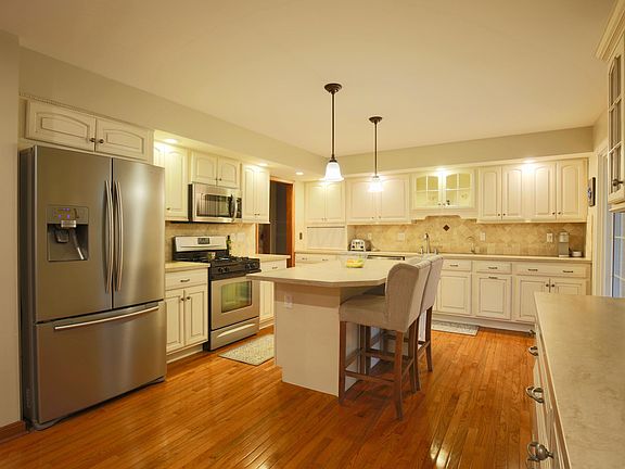 5th image of 1099 Woodlane Dr NE