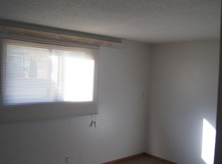 803 8th St N APT 3, Fargo, ND 58102