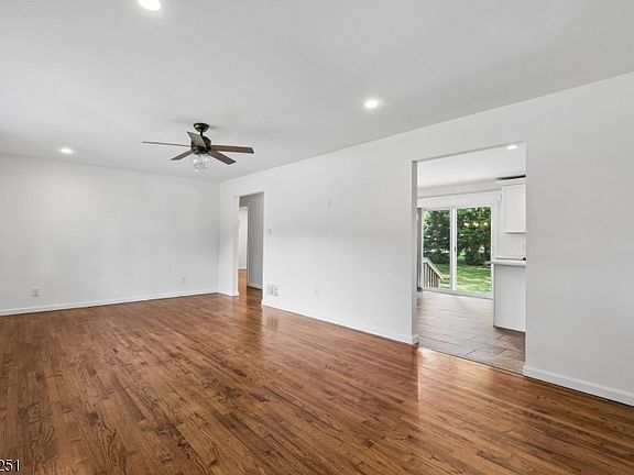 5th image of 1 Berkshire St