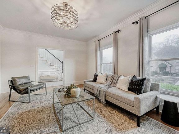 5th image of 2672 Henderson Ridge Dr