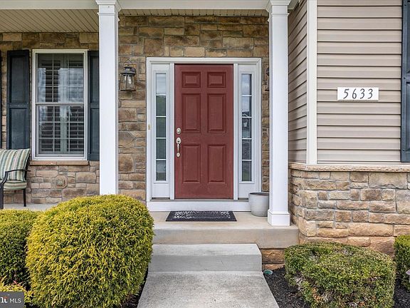 3rd image of 5633 Bartonsville Rd