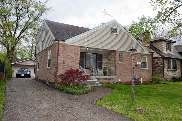 1st image of 1114 Nichols Ln