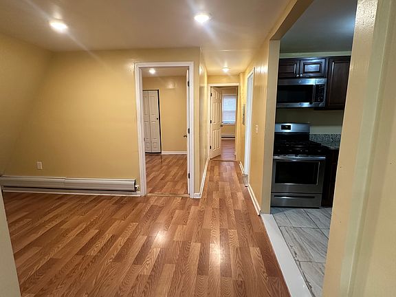 5th image of 158 Academy St Floor 3