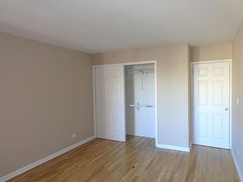 3rd image of 80 N Moore St APT 17L