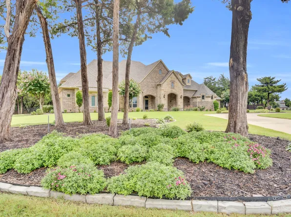 4310 Powers Branch Dr, Midlothian, TX 76065