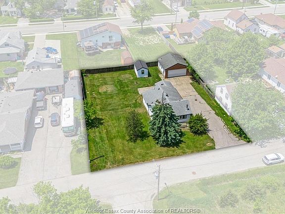 5th image of 510 Arquette Ave