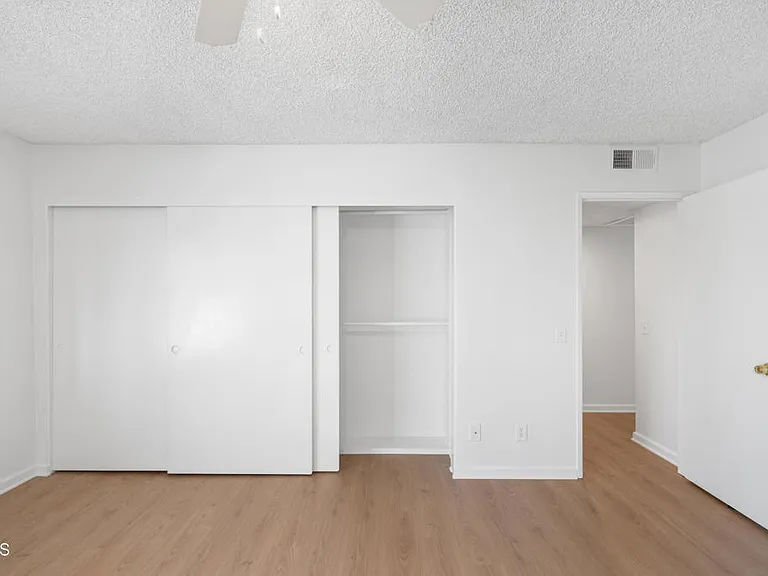813 N Monterey St #3 — Photo 19
