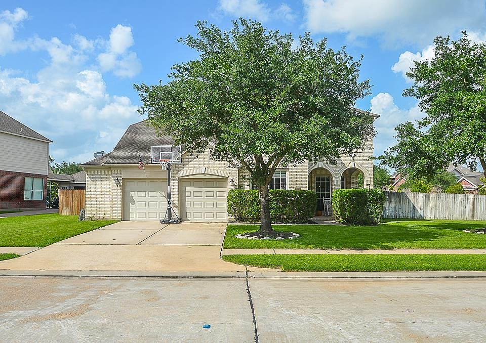 1st image of 21302 Cumberland Way