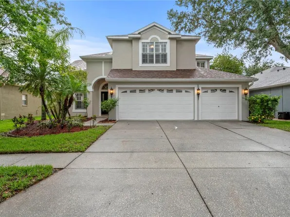 18716 Chopin Dr, Lutz, FL 33558