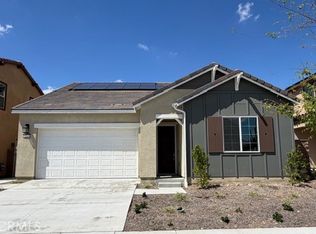 3714 Leafgreen Rd, Corona, CA 92883