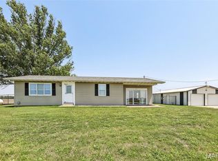 13426 Stolletown Rd, Breese, IL 62230