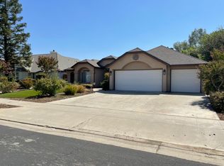2344 Hampton Way, Clovis, CA 93611