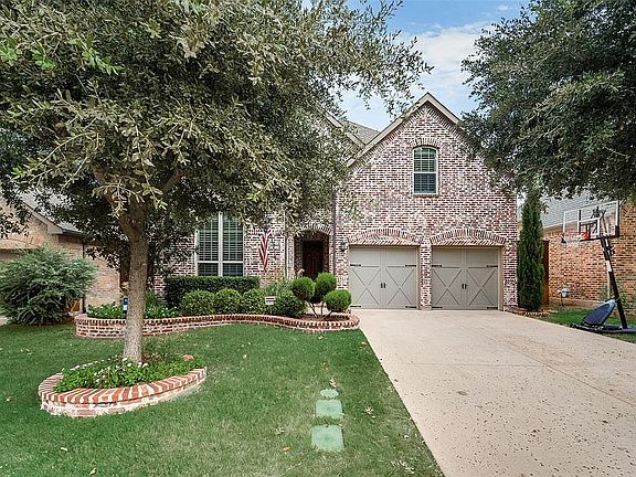 2nd image of 6516 Canyon Crest Dr