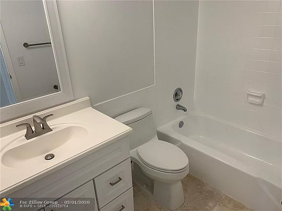 4th image of 305 N Pompano Beach Blvd APT 1112