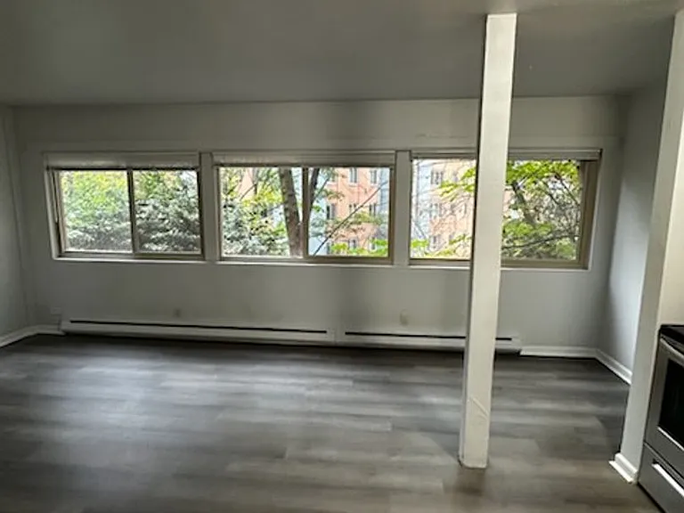 The Willis Apartments — Photo 21