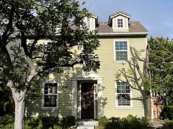 1437 Georgia St, Tustin, CA 92782