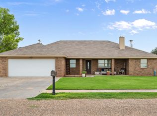 215 N 6th St, Wilson, TX 79381