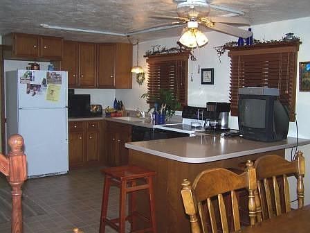 3rd image of 341 Fairview Ave