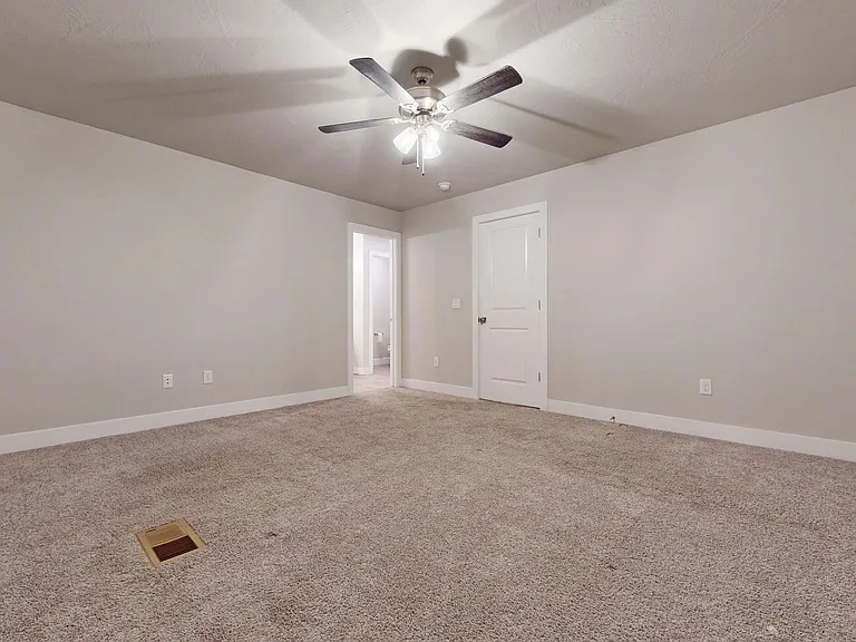 3064 N 225 E — Photo 8
