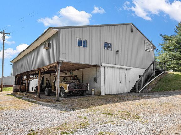 3rd image of 155 Lodge Hall Rd