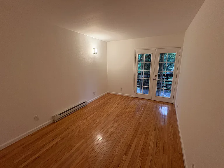 2820 London Rd — Photo 11