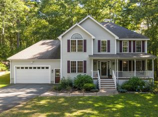 24 Wilson Rd, Londonderry, NH 03053