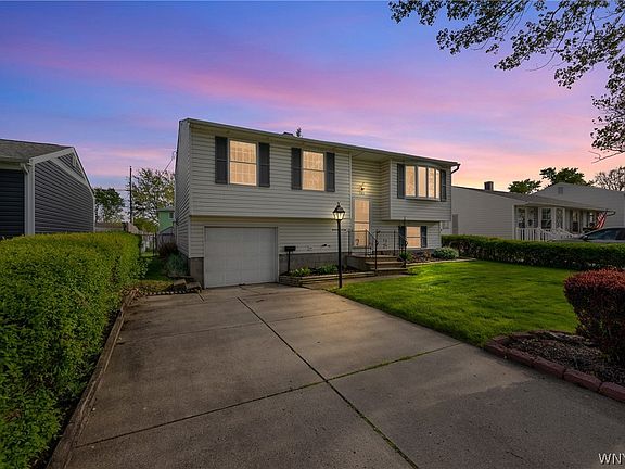 5th image of 181 Le Havre Dr