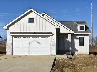 5617 Wolcott Ave, Des Moines, IA 50321