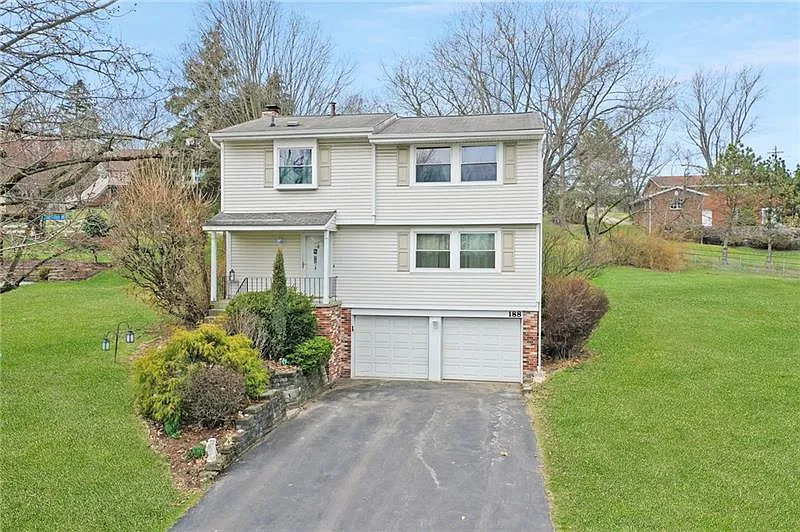 188 Firwood Dr photo 1