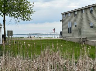 1238 E Lake St, Osakis, MN 56360