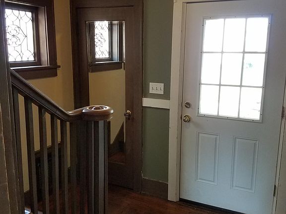 4th image of 4751 18th Ave NE
