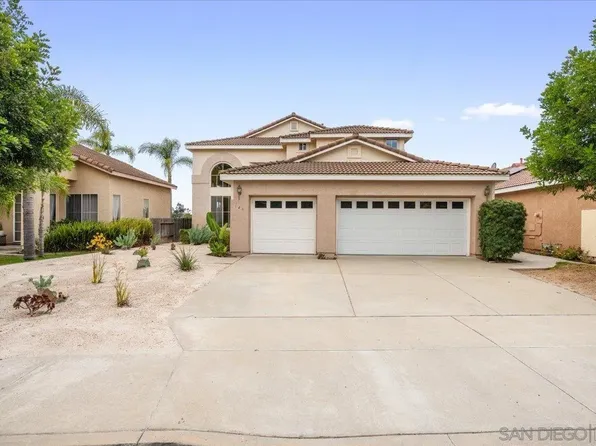 546 Calle Capistrano, San Marcos, CA 92069