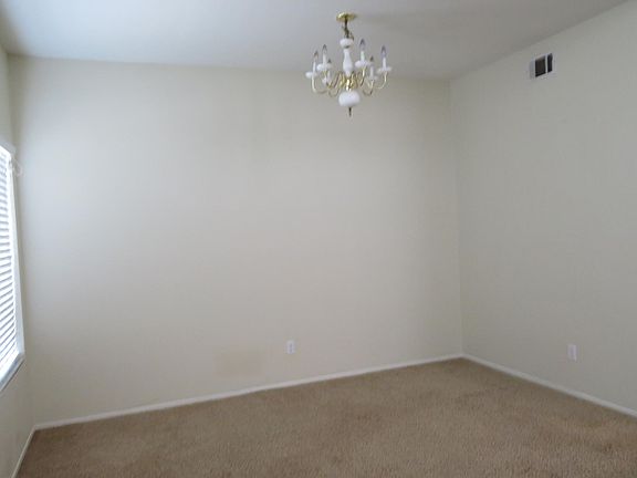 3rd image of 910 Pala Mesa Dr
