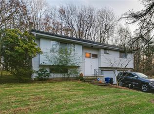 18 Madeline Ter, Spring Valley, NY 10977