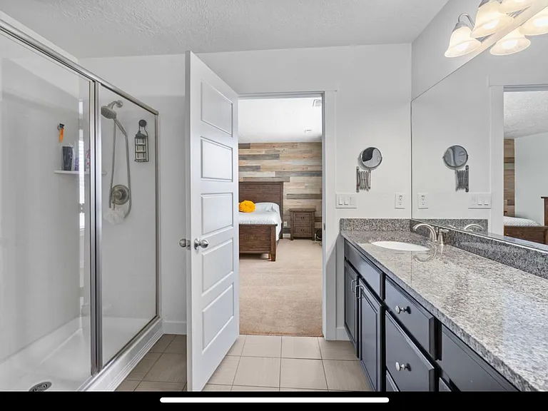 145 W 750 S — Photo 17