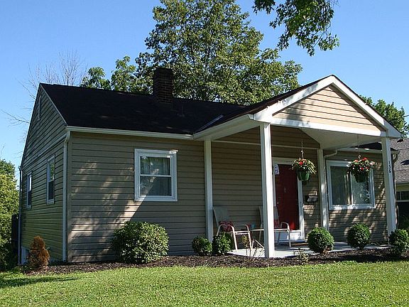 2nd image of 136 Sherman Ave