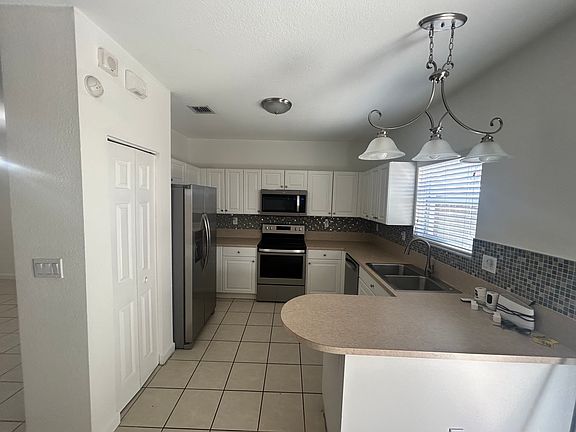 3rd image of 22222 SW 92nd Pl