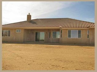 13131 Arizona Rd, Phelan, CA 92371