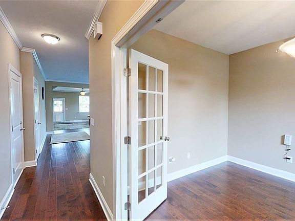 2nd image of 509 Brantley Cove Cir