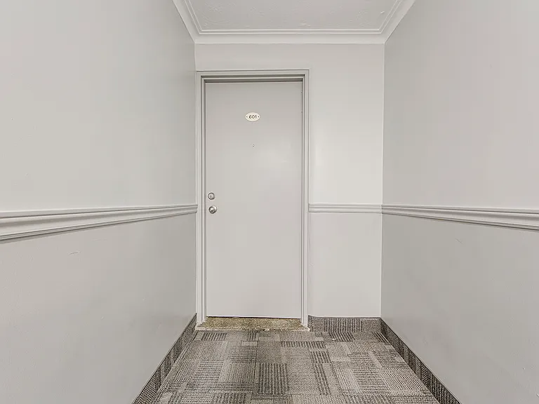 130 Jameson Ave — Photo 45