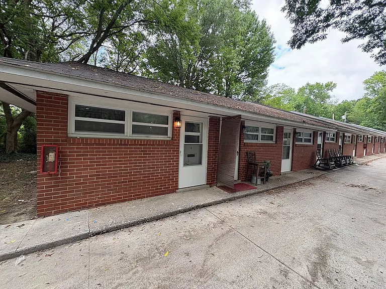 717 Chestnut St — Photo 1
