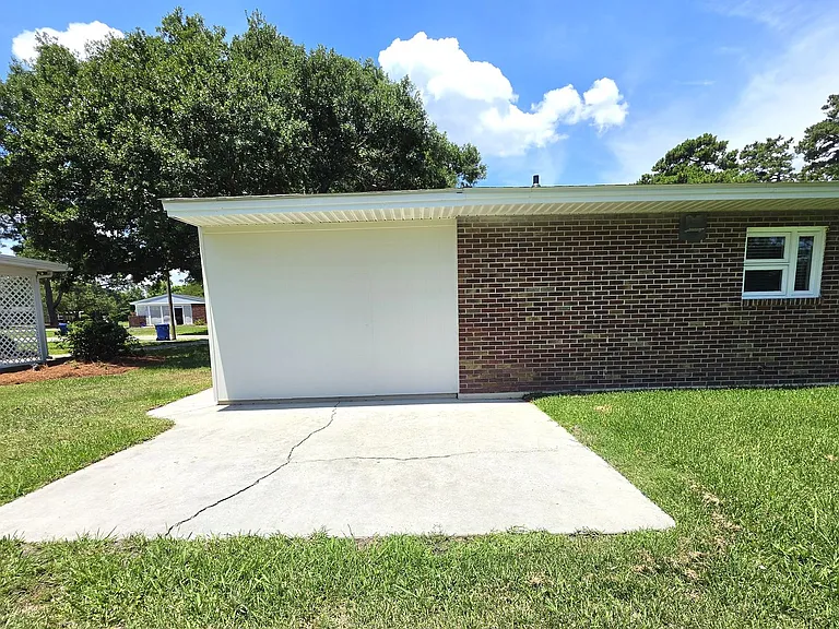 548 Pelican Ave — Photo 23