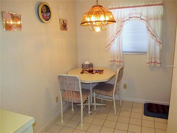 5th image of 8701 Blind Pass Rd APT 103B