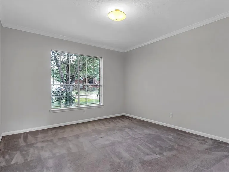 2527 Falcon Ridge St — Photo 10
